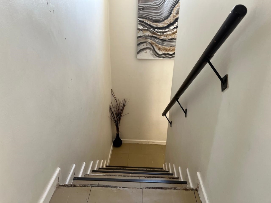  Bedroom Property for Sale in Ruyterwacht Western Cape